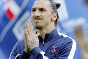 为什么 2026 年世界杯的草坪标准成为了豪门球队与 FIFA 谈判的最后底线？